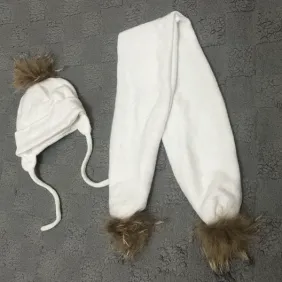 Зимова шапка з шарфом