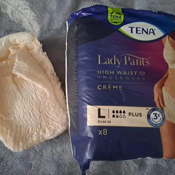 Урологічні (післяпологові) жіночі трусики TENA