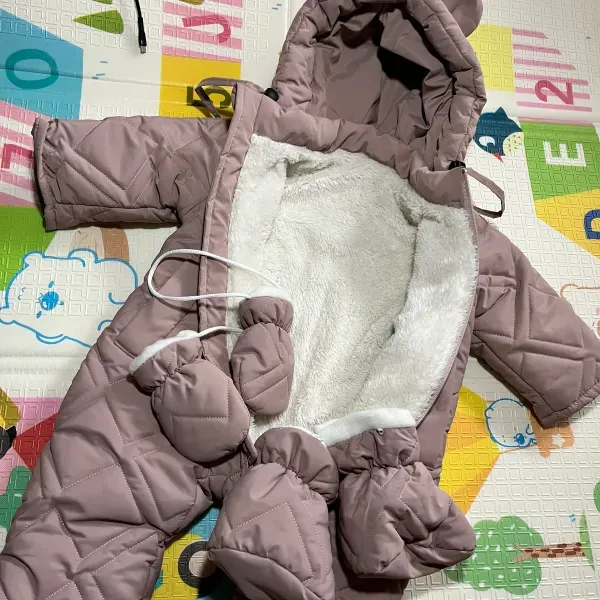 Продам теплий дитячий комбінезон