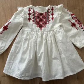Сукня вишиванка біла