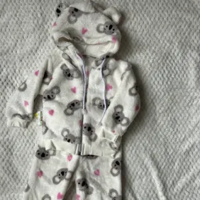 Плюшевий костюм